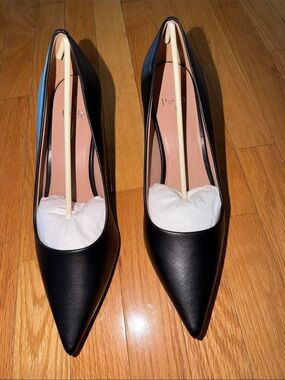 Paolo Black Pointed Toe Leather Pumps